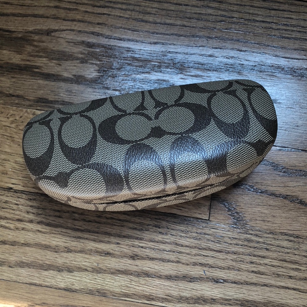 Coach glasses/sunglasses case